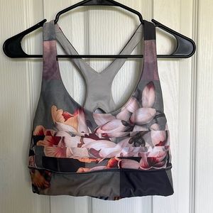 Used Joy Lab Floral Print Size Medium Sports Bra